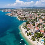 Apartment Family Friendly Seaside Apartments Brodarica, Sibenik - 4833 Brodarica (Sibenik-Knin)