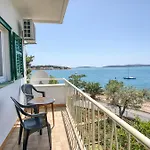 Family Friendly Seaside Apartments Brodarica, Sibenik - 4833 * Brodarica (Sibenik-Knin)