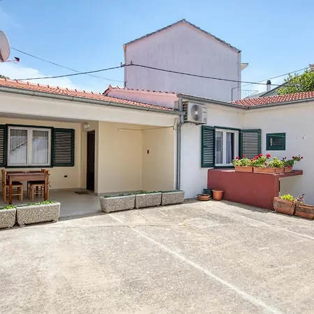 Family Friendly Seaside Apartments Brodarica, Sibenik - 4833 Apartment Brodarica (Sibenik-Knin)