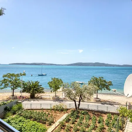 Family Friendly Seaside Apartments Brodarica, Sibenik - 4833 * Brodarica (Sibenik-Knin)