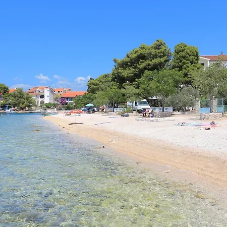 Apartment Family Friendly Seaside Apartments Brodarica, Sibenik - 4833 *