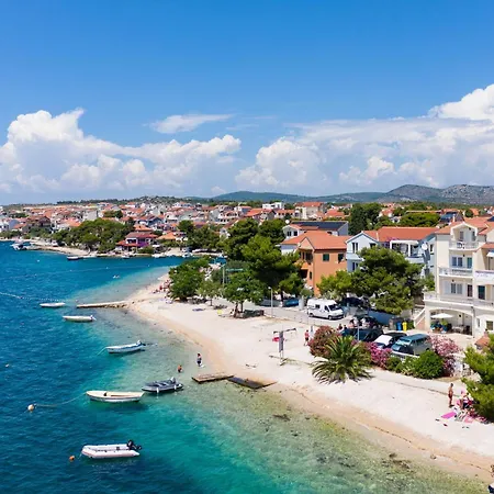 Family Friendly Seaside Apartments Brodarica, Sibenik - 4833 Apartment *