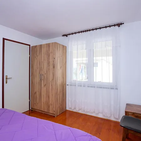 Family Friendly Seaside Apartments Brodarica, Sibenik - 4833 Apartment