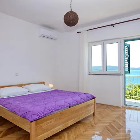Family Friendly Seaside Apartments Brodarica, Sibenik - 4833 * Brodarica (Sibenik-Knin)