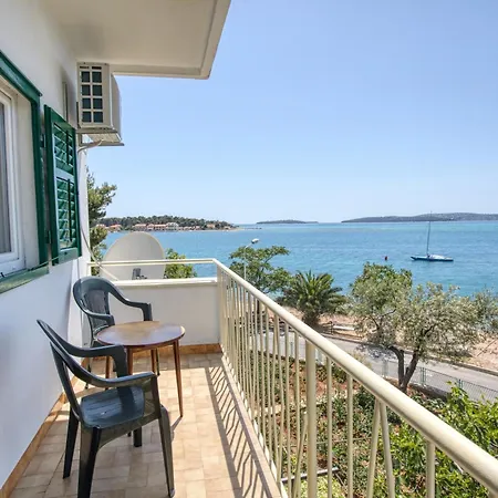 Family Friendly Seaside Apartments Brodarica, Sibenik - 4833 * Brodarica (Sibenik-Knin)
