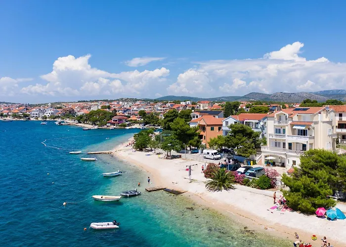 Family Friendly Seaside Apartments Brodarica, Sibenik - 4833 Apartment Brodarica (Sibenik-Knin)